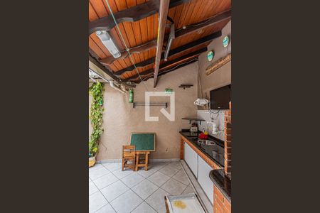 Casa para alugar com 243m², 3 quartos e 6 vagas Casa para alugar com 243m², 3 quartos e 6 vagasQuintal e churrasqueira