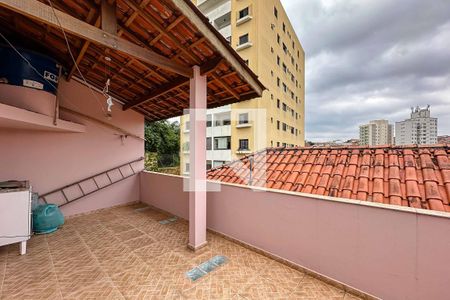 Casa à venda com 107m², 2 quartos e 2 vagasQuintal