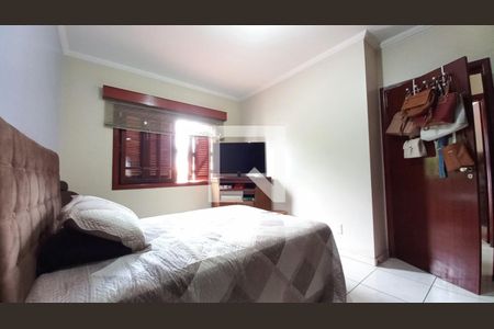 Casa à venda com 330m², 4 quartos e 4 vagas Casa à venda com 330m², 4 quartos e 4 vagasQuarto 2