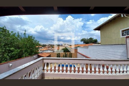 Casa à venda com 330m², 4 quartos e 4 vagas Casa à venda com 330m², 4 quartos e 4 vagasVista da Varanda