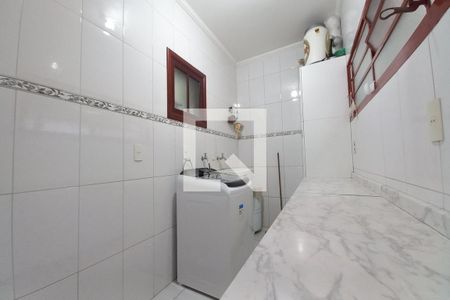 Casa à venda com 330m², 4 quartos e 4 vagas Casa à venda com 330m², 4 quartos e 4 vagasÁrea de Serviço