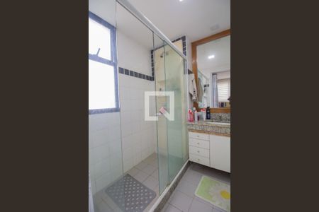 Apartamento à venda com 141m², 4 quartos e 2 vagasBanheiro da Suíte