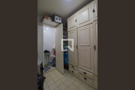 Apartamento à venda com 141m², 4 quartos e 2 vagasQuarto de Serviço