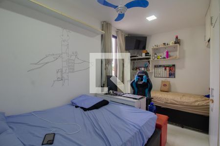Apartamento à venda com 141m², 4 quartos e 2 vagasQuarto 4