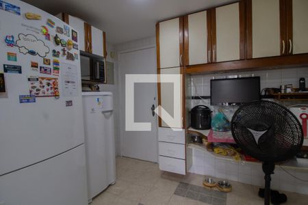 Apartamento à venda com 141m², 4 quartos e 2 vagasCozinha