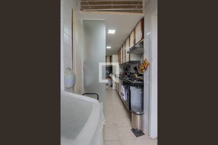 Apartamento à venda com 141m², 4 quartos e 2 vagasÁrea de Serviço