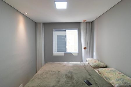 Apartamento à venda com 54m², 2 quartos e 1 vagaQuarto 02