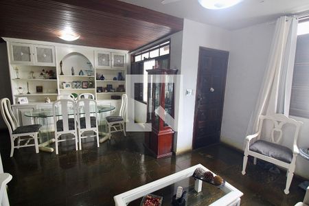 Sala de casa de condomínio à venda com 3 quartos, 171m² em Barra da Tijuca, Rio de Janeiro