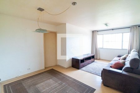 Apartamento à venda com 83m², 3 quartos e 1 vaga Apartamento à venda com 83m², 3 quartos e 1 vagaSala