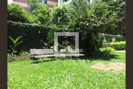 Casa para alugar com 560m², 4 quartos e 3 vagasÁrea verde - Banquinhos de Descanso