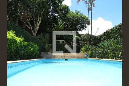 Casa para alugar com 560m², 4 quartos e 3 vagasPiscina