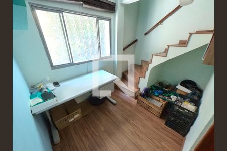 Casa para alugar com 560m², 4 quartos e 3 vagasEscritório Parte 1