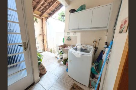 Casa para alugar com 560m², 4 quartos e 3 vagasLavanderia