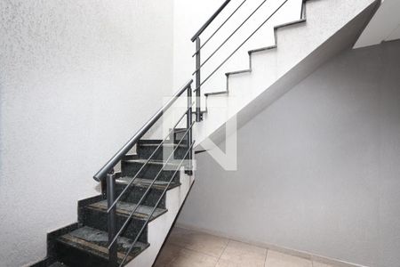 Casa à venda com 125m², 3 quartos e 2 vagasEspaço Gourmet - detalhe escada