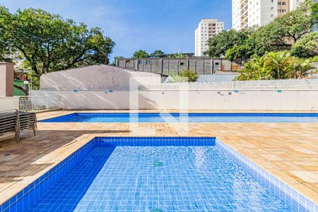 Apartamento à venda com 65m², 2 quartos e 1 vagaÁrea comum - Piscina