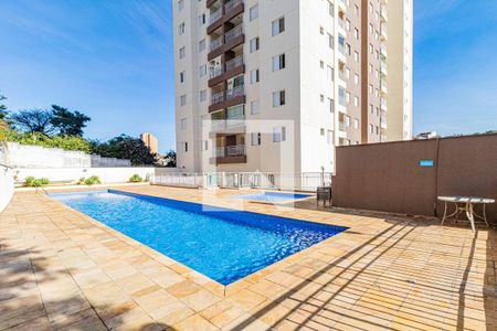 Apartamento à venda com 65m², 2 quartos e 1 vagaÁrea comum - Piscina