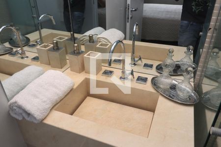 Apartamento à venda com 75m², 3 quartos e 1 vagaBanheiro da Suíte