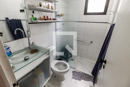 Apartamento à venda com 85m², 3 quartos e 2 vagas Apartamento à venda com 85m², 3 quartos e 2 vagasBanheiro da Suíte