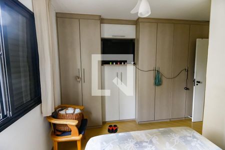 Apartamento à venda com 85m², 3 quartos e 2 vagas Apartamento à venda com 85m², 3 quartos e 2 vagasSuíte