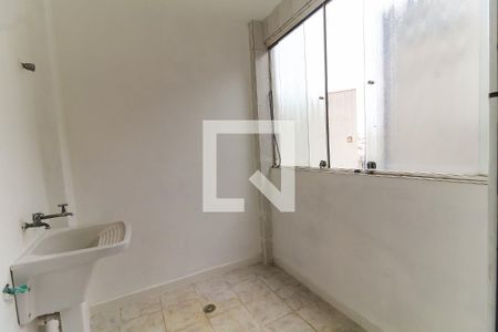 Apartamento à venda com 81m², 2 quartos e sem vagaÁrea De Serviço