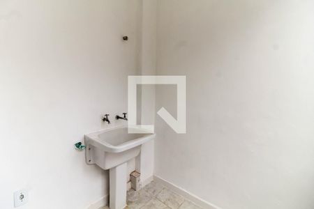 Apartamento à venda com 81m², 2 quartos e sem vagaÁrea De Serviço