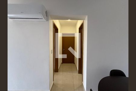 Corredor de apartamento para alugar com 2 quartos, 72m² em Parque Amazônia, Goiânia