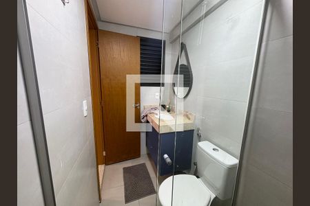 Banheiro da Suíte 1 de apartamento para alugar com 2 quartos, 72m² em Parque Amazônia, Goiânia