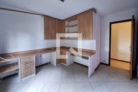 Quarto 1 de casa de condomínio à venda com 4 quartos, 325m² em Maravista, Niterói