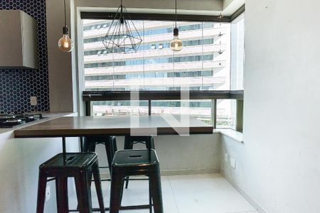 Apartamento para alugar com 56m², 1 quarto e 1 vagavaranda