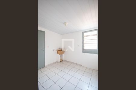 Casa para alugar com 100m², 2 quartos e 1 vagaÁrea de Serviço