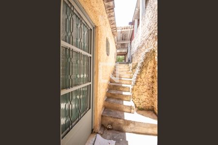 Casa para alugar com 100m², 2 quartos e 1 vagaEntrada