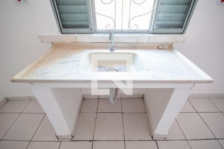 Casa para alugar com 100m², 2 quartos e 1 vagaCozinha