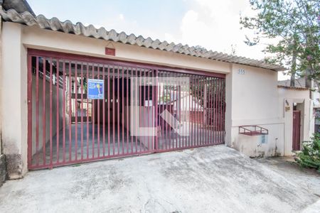 Casa para alugar com 100m², 2 quartos e 1 vagaFachada