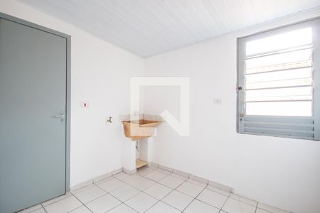 Casa para alugar com 100m², 2 quartos e 1 vagaÁrea de Serviço