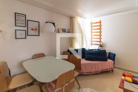 Sala de apartamento para alugar com 2 quartos, 49m² em Jardim Felicidade (zona Oeste), São Paulo