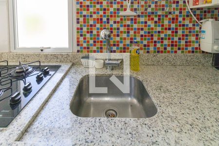 Cozinha de apartamento para alugar com 2 quartos, 49m² em Jardim Felicidade (zona Oeste), São Paulo