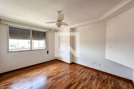 Apartamento à venda com 443m², 4 quartos e 2 vagasQuarto 2
