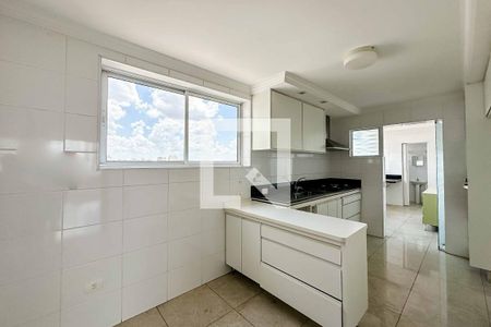 Apartamento à venda com 443m², 4 quartos e 2 vagasCozinha