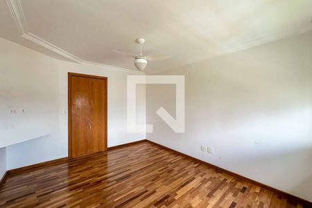 Apartamento à venda com 443m², 4 quartos e 2 vagasQuarto 2