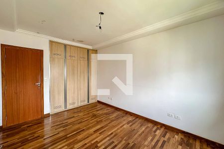 Apartamento à venda com 443m², 4 quartos e 2 vagasSuíte