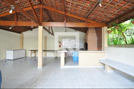 Apartamento à venda com 100m², 2 quartos e 1 vagaÁrea comum - Churrasqueira