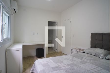 Suíte de apartamento para alugar com 2 quartos, 70m² em Itacorubi, Florianópolis