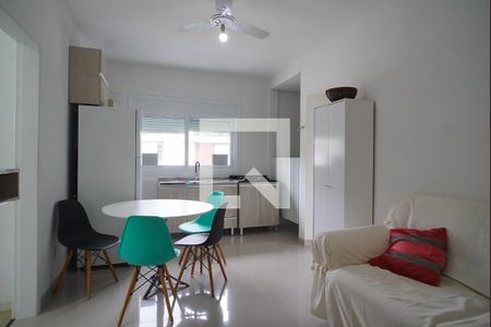 Sala - Cozinha  de apartamento para alugar com 2 quartos, 70m² em Itacorubi, Florianópolis