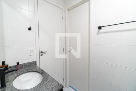 Banheiro de apartamento para alugar com 1 quarto, 34m² em Vila Paulista, São Paulo