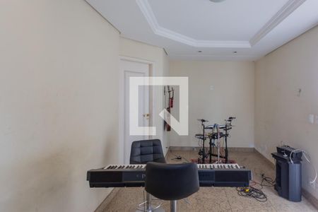 Sala 2 de apartamento à venda com 3 quartos, 150m² em Santa Tereza, Belo Horizonte