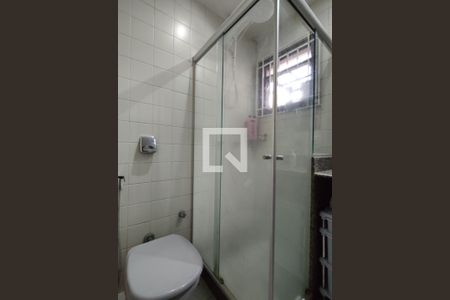 Casa de condomínio à venda com 169m², 4 quartos e 2 vagasBanheiro Social