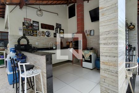 Casa de condomínio à venda com 169m², 4 quartos e 2 vagasChurrasqueira