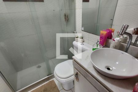 Casa de condomínio à venda com 169m², 4 quartos e 2 vagasBanheiro da Suíte 2