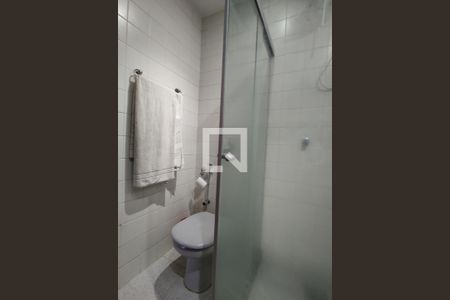 Casa de condomínio à venda com 169m², 4 quartos e 2 vagasBanheiro Social