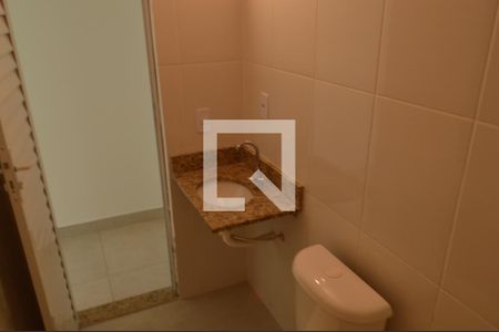 Apartamento para alugar com 53m², 2 quartos e sem vagaBanheiro